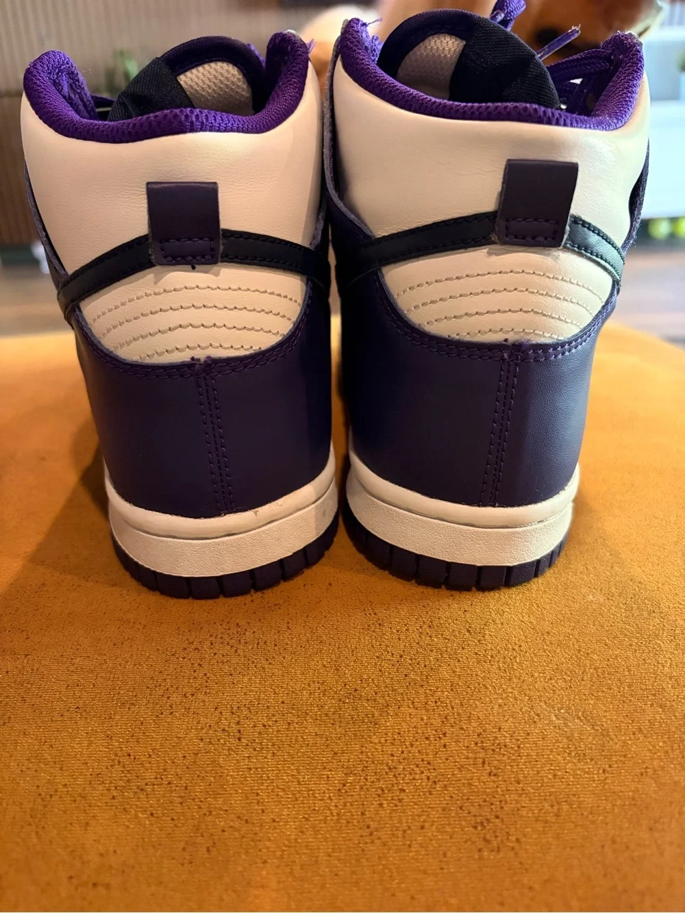 Nike Kids High-Top Sneakers in Purple, White and Black